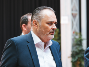 Schweigt zu Babler und dem SPÖ-Migratonspapier: Hans Peter Doskozil (SPÖ). Foto: Florian Schrötter