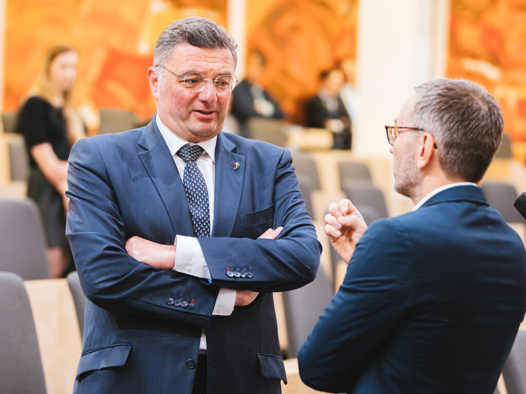 Jörg Leichtfried (SPÖ) und Herbert Kickl (FPÖ); Foto: Florian Schrötter Jörg Leichtfried (SPÖ) und Herbert Kickl (FPÖ); Foto: Florian Schrötter