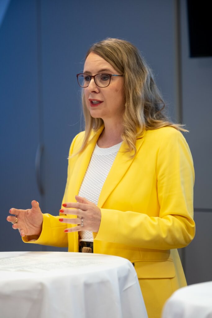 Bundesministerin Margarete Schramböck; Foto: Bundesministerium für Digitalisierung und Wirtschaftsstandort