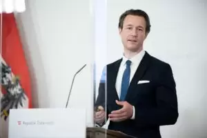 Nationalrat berät Budget, Steuerreform in Begutachtung: Finanzminister Gernot Blümel - Foto: BKA/Christopher Dunker