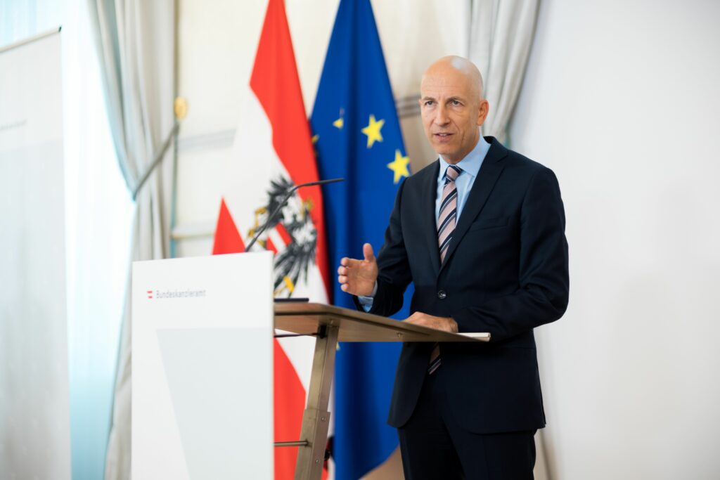 Arbeitsminister Martin Kocher zu Arbeitsmarkt und Arbeitslosenversicherung neu: richtiger Zeitpunkt für Reformdialog. Foto: Bka, C. Dunker