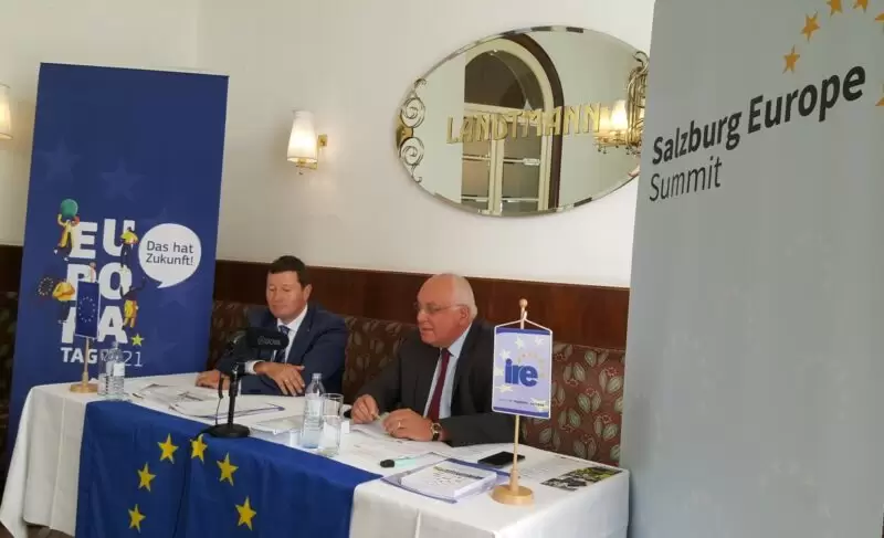 Franz Schausberger und Martin Selmayr bei der Vorstellung des diesjährigen Salzburg Europe Summit. Foto: IRE