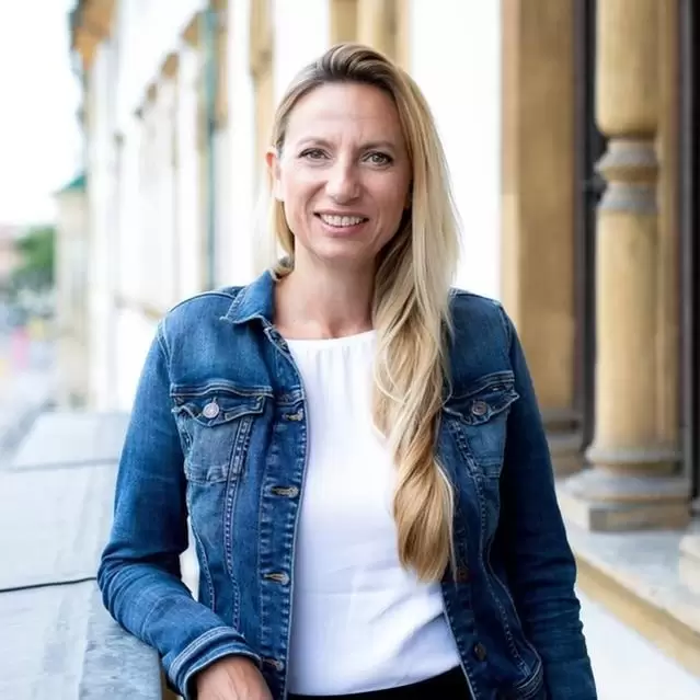 Freut sich über das neue Podcast-Format: ÖVP-Frauen Bundesleiterin Juliane Bogner-Strauß / Foto: Marija Kanizaj