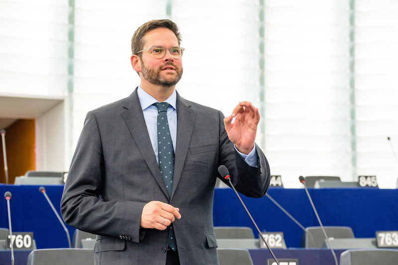 MEP Lukas Mandl im europäischen Parlament - Foto: Büro Lukas Mandl