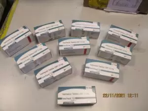 Beschlagnahmte Ware, Anzeigen folgen: Aktion des Zolls gegen illegalen Handel. Bild: BMF