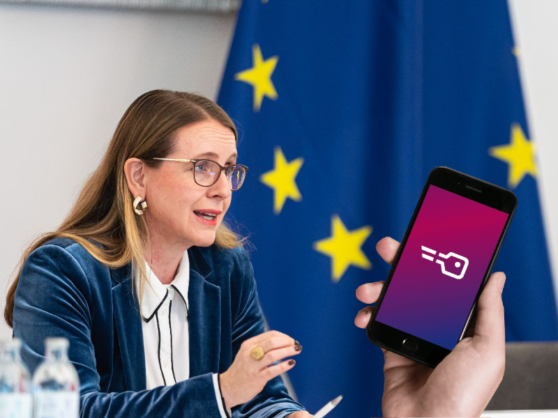 Mit der ID Austria stehen unzählige Anwendungen in ganz Europa zur Verfügung, erklärte Digitalisierungsministerin Margarete Schramböck. Foto: BKA / Florian Schrötter / ID Austria