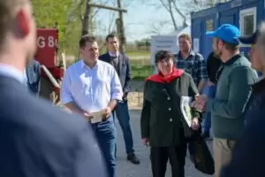 Erste Vertriebene kehren in die Ukraine zurück.Noch lässt sich nicht abschätzen wie lange Vertriebene aus der Ukraine in Österreich bleiben. Flüchtlingskoordinator Michael Takac war vor wenigen Tagen in Moldau und machte sich ein Bild über die Flüchtlingssituation direkt an der ukrainischen Grenze. Foto: Jürgen Makowecz