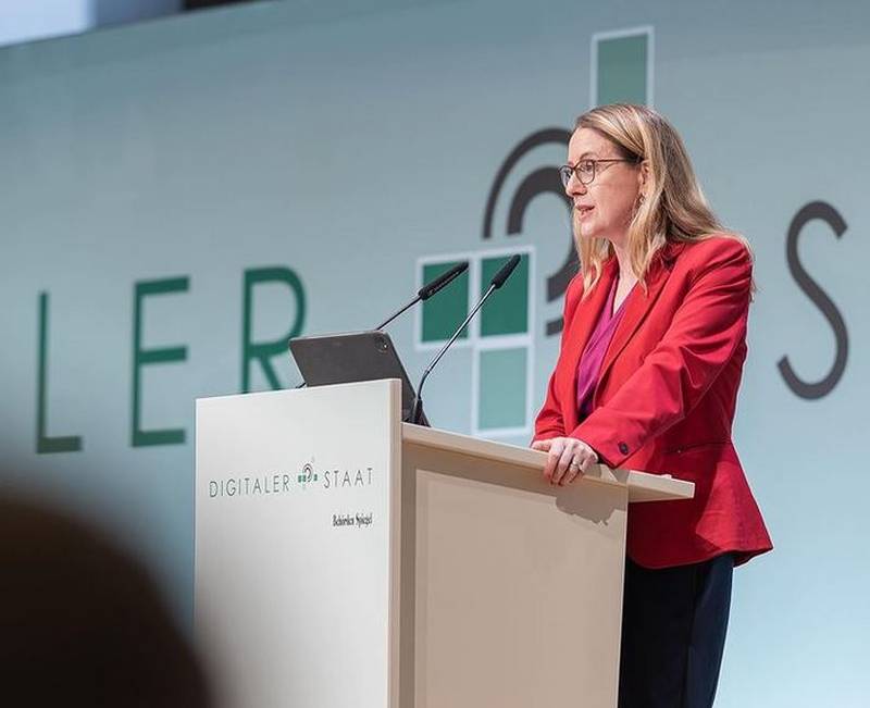 In Berlin stellte Digitalisierungsministerin Margarete Schramböck Österreichs digitalen Fahrplan für die Zukunft vor. Foto: Büro Margarete Schramböck