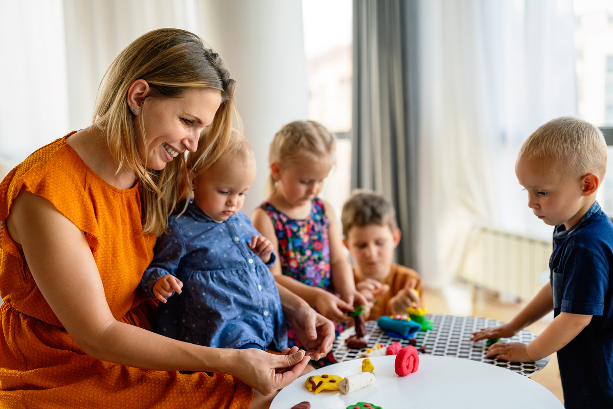 Spielend lernen im Kindergarten: Österreich investiert in die Elementarpädagogik. Foto: iStock Spielend lernen im Kindergarten: Österreich investiert in die Elementarpädagogik. Foto: iStock