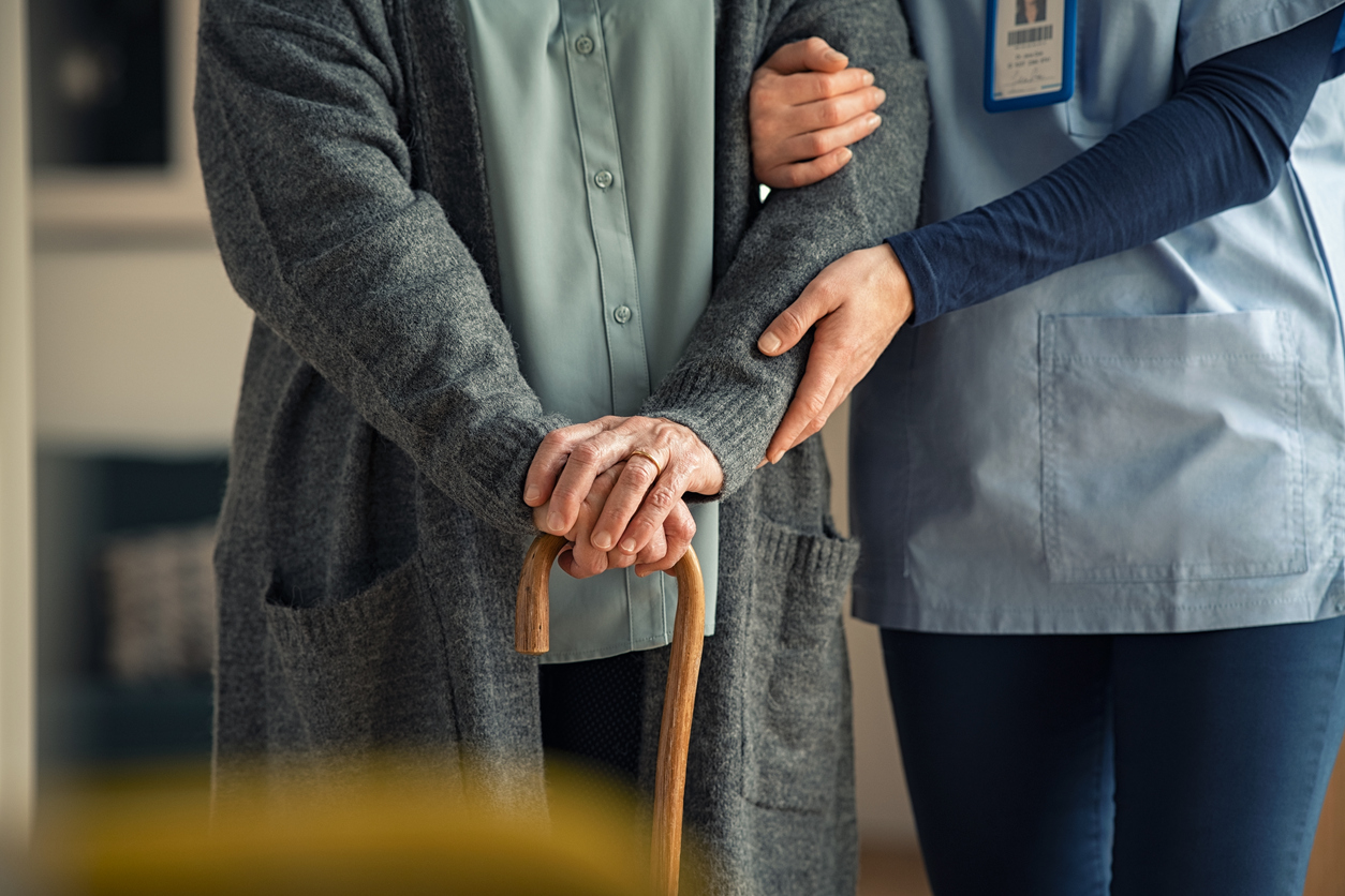 Die Regierung hat das größte Pflegepaket seit Jahrzehnten geschnürt: 20 konkrete Maßnahmen und rund eine Milliarde mehr für die Pflege. Foto: iStock/Ridofranz Die Regierung hat das größte Pflegepaket seit Jahrzehnten geschnürt: 20 konkrete Maßnahmen und rund eine Milliarde mehr für die Pflege. Foto: iStock/Ridofranz