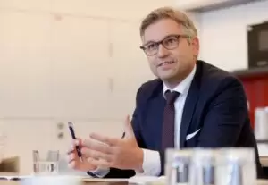 Im Nationalrat wurde die Transparenz-Offensive bei den COVID-Hilfen beschlossen. Foto: BMF