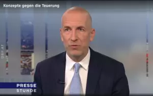 Konzepte gegen die Teuerung und für die Erhaltung der Kaufkraft: Arbeitsminister Martin Kocher in der Pressestunde mit Hanna Kordik (Die Presse) und Christoph Varga (ORF). Screenshot ORF/Zur-Sache