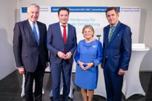 Neue Mittel für Österreichs Regionen: LR Martin Eichtinger (NÖ), BM Norbert Totschnig, Kommissarin Elisa Ferreira, StR Peter Hanke (Wien). Foto: BML / Juhasz