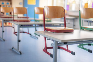 Eine Wiener Schulklasse musste ein Monat unfreiwillig zu Hause bleiben, weil ihnen kein Lehrer zur Verfügung gestellt wurde. Foto: iStock/ Janny2