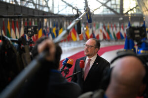 Außenminister Alexander Schallenberg beim Rat für Auswärtige Angelegenheiten am 14. November in Brüssel. Foto: BMEIA