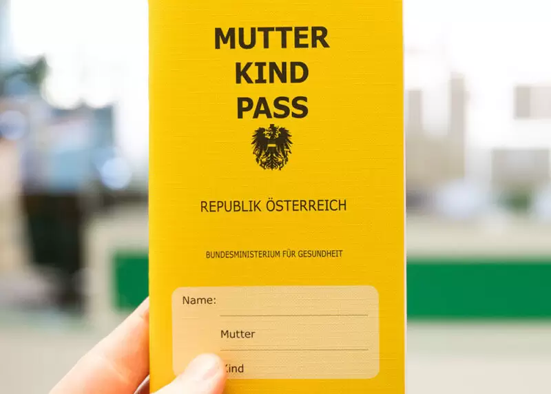Der Mutter-Kind-Pass in Papierform wird in Zukunft digitalisiert und heißt Eltern-Kind-Pass. Foto: ÖGK/ Martin Biller
