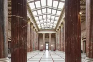 Die Säulenhalle bildest das Herzstück des Parlamentsgebäudes an der Wiener Ringstraße. ÖVP-Verfassungssprecher sieht in der Neurenovierung des historischen Gebäudes die Chance für "mehr Miteinander". Foto: Parlamentsdirektion / Thomas Topf