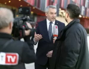 Bundeskanzler Karl Nehammer beim EU-Gipfel in Albanien: Maßnahmen für den Westbalkan, keine Zustimmung zu Schengen-Beitritt für Rumänien und Bulgarien. Foto: BKA/Wenzl