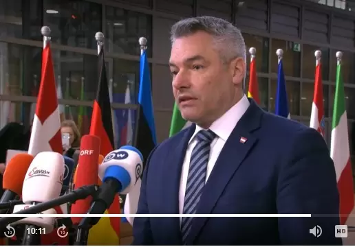 Österreich setzt illegale Migration auf Tagesordnung: Bundeskanzler Karl Nehammer beim Gipfel der Staats- und Regierungschefs in Brüssel.