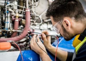 Bei mehr Leistung soll mehr an Netto vom Brutto bleiben: Überstunden und Feiertagsarbeit werden steuerlich entlastet.. Foto: istock / vm