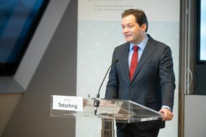 Landwirtschaftsminister Norbert Totschnig: Ungleichgewicht in der Verhandlungsmacht. Foto: Rene Hemerka