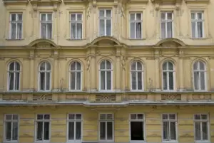 Klarheit und Fairness bei Anpassung von Mieten und Aufteilung der Kosten für thermische Sanierung verlangt der Ausschuss für Bauten und Wohnen des Nationalrats. Foto: iStock/hiphunter