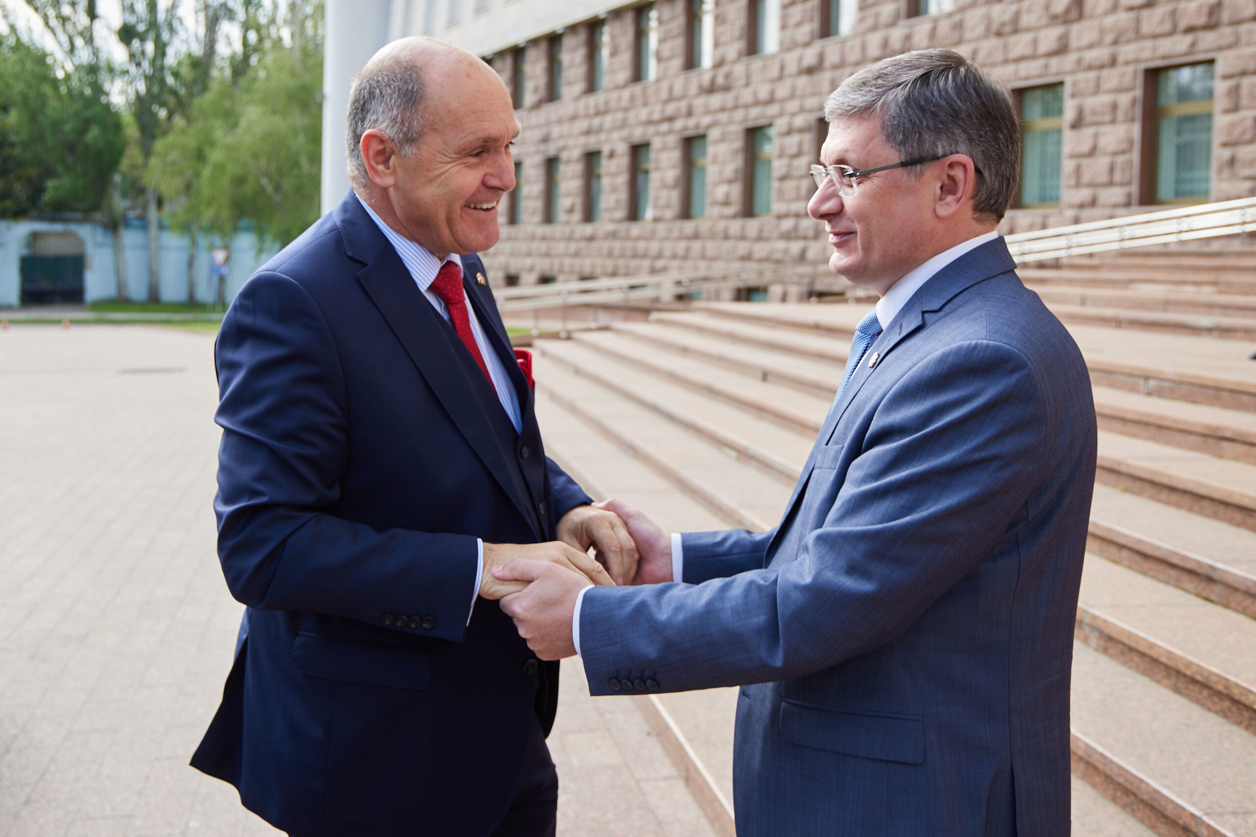 Besuch von Nationalratspräsident Wolfgang Sobotka in der Republik Moldau Besuch von Nationalratspräsident Wolfgang Sobotka bei Präsident des Parlaments der Republik Moldau Igor Grosu. Foto: Parlamentsdirektion/Thomas Topf
