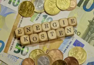 Über mehrere Jahre werden Milliardensummen ausgegeben, um die Teuerung bei den Haushalten und Unternehmen abzumildern. Foto: istock/Leonsbox