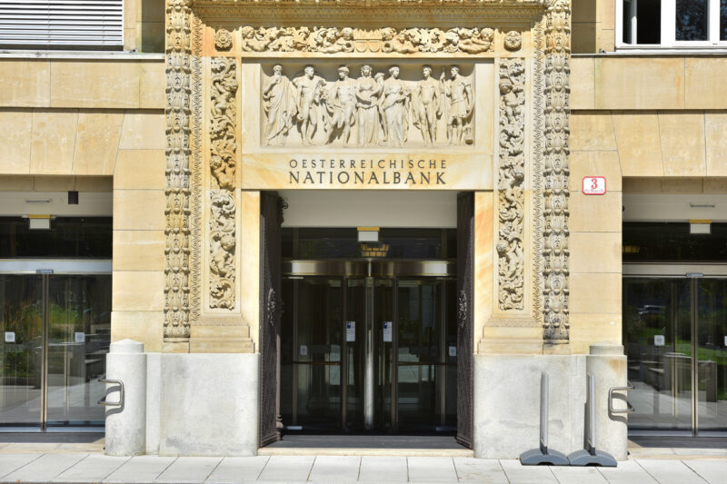 Die Wirtschaft erholt sich. Die Nationalbank erwartet in der zweiten Jahreshälfte 2023 und 2024 wieder ein Anziehen der heimischen Wirtschaft. Die Inflation soll hingegen sinken. Foto: istock/Spitzt-Foto
