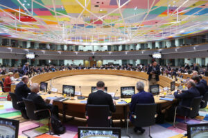 Österreich erhält 210 Mio. Euro aus EU-Mitteln für die Energiewende. Die Mittel sind Teil des EU-Programms zur Belebung und Ökologisierung der Wirtschaft, wie es von den Finanz- und Wirtschaftsministern beschlossen wurde. Am Freitag erhöhten sie beim Ecofin-Rat (Bild) die Mittel für die Ukraine. Foto: EU