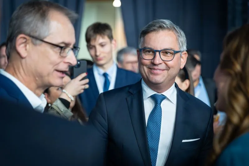 Arbeit in Vollzeit wieder attraktiver machen: Finanzminister Magnus Brunner