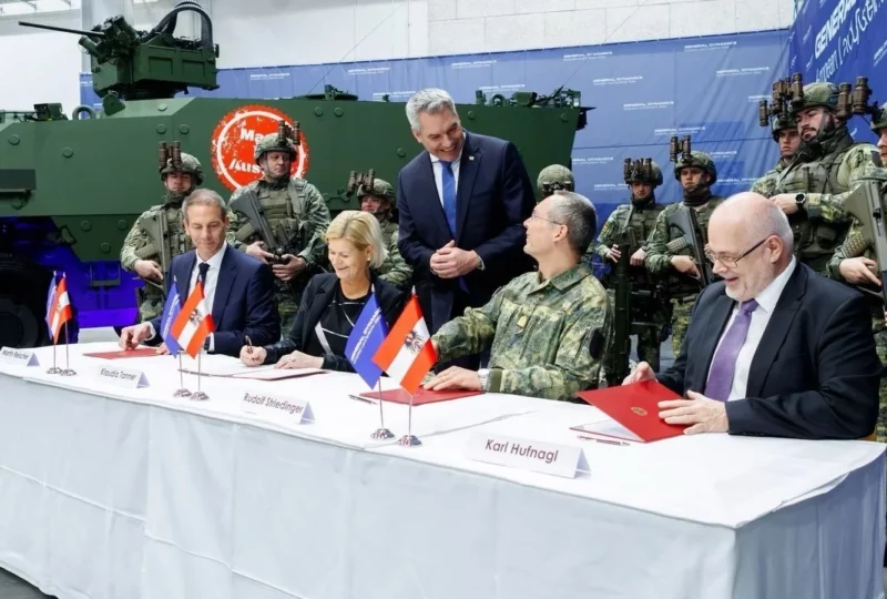Das Bundesheer wird weiter aufgerüstet und modernisiert. Am Montag wurde der Vertrag zur Anschaffung von 225 Pandur-Radpanzern unterschrieben. Foto: www.bundesheer.at