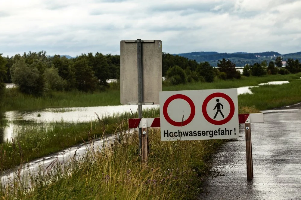 Der Rhein an der Grenze zwischen Österreich und der Schweiz wird für 2,1 Mrd. Euro auf Hochwasser vorbereitet