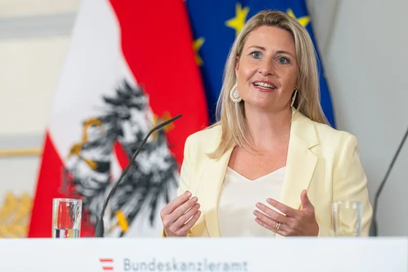 Der Ausbau der Kinderbetreuung kommt sehr gut voran, Österreich hat Erfolge erzielt: Familienministerin Susanne Raab präsentierte aktuelle Zahlen. Fotos: Florian Schrötter