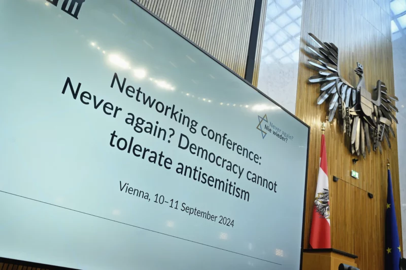 Vertreter aus 18 Ländern diskutierten im Parlament über den Kampf gegen Antisemitismus. Foto: Parlamentsdirektion/Johannes Zinner