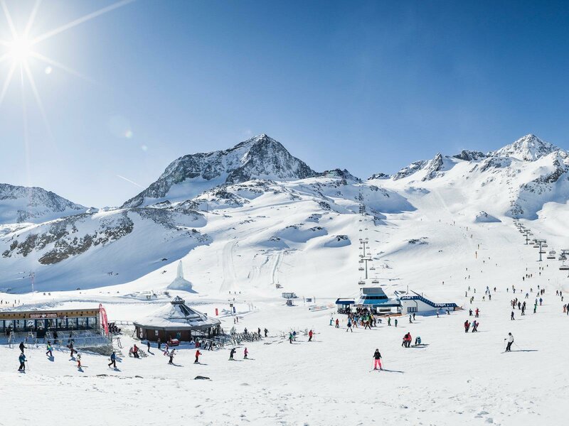 Die Österreicher bleiben laut einer Studie im Winter-Urlaub ihrer Heimat treu. Foto: Andre Schönherr TVB Stubai Tirol