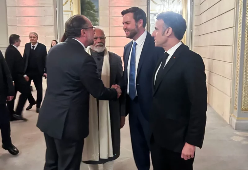 Hochkarätig besetzter KI-Gipfel in Paris. Kanzler Schallenberg traf den neuen US-Vizepräsident Vance, Indiens Präsident Modi und Frankreichs Präsident Macron. Foto: BKA