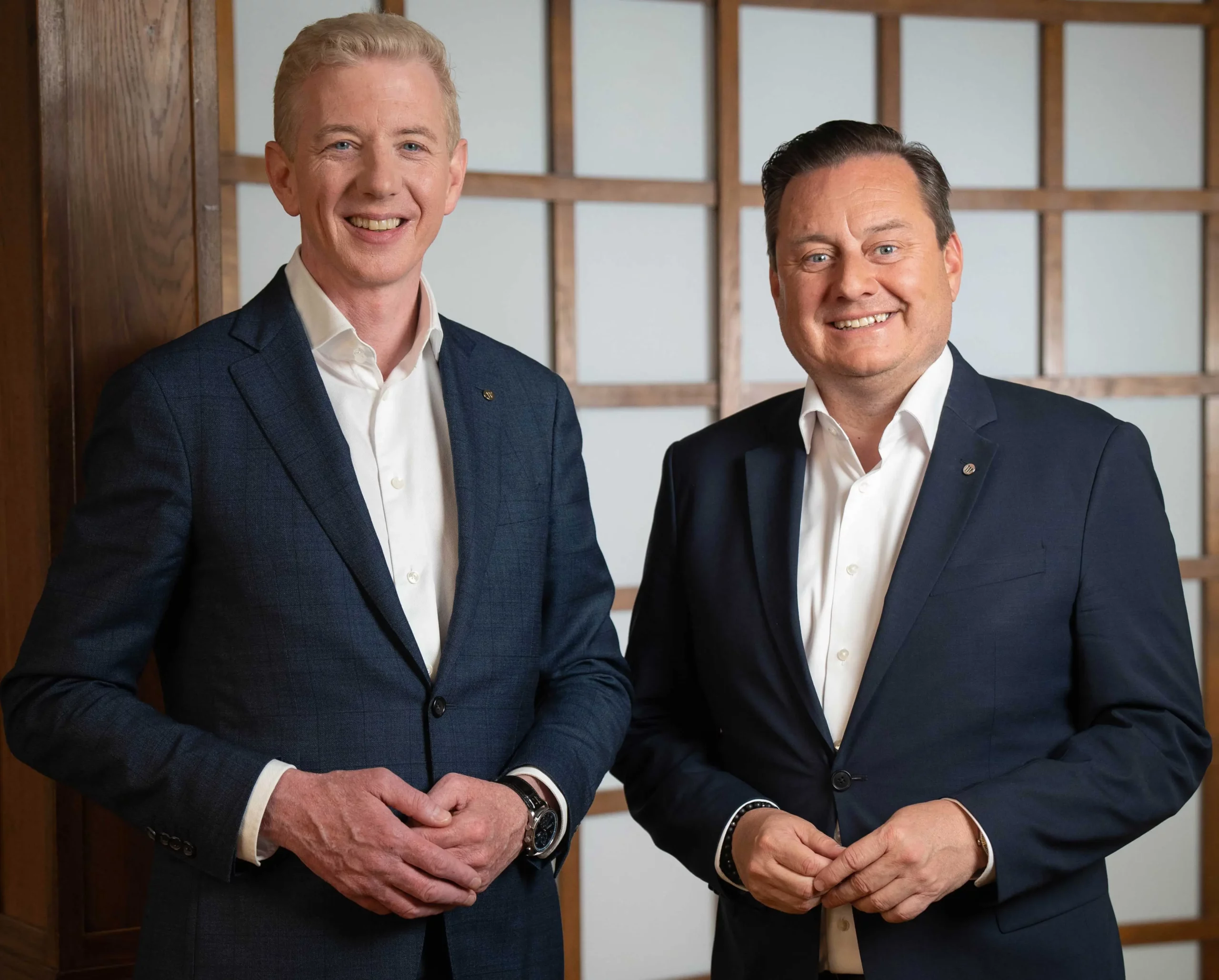 Peter McDonald (l.) wird neuer stellvertretender Generalsekretär des Wirtschaftsbundes, bei Generalsekretär NR-Abg. Kurt Egger (r.). Foto: Eugen Nemecek