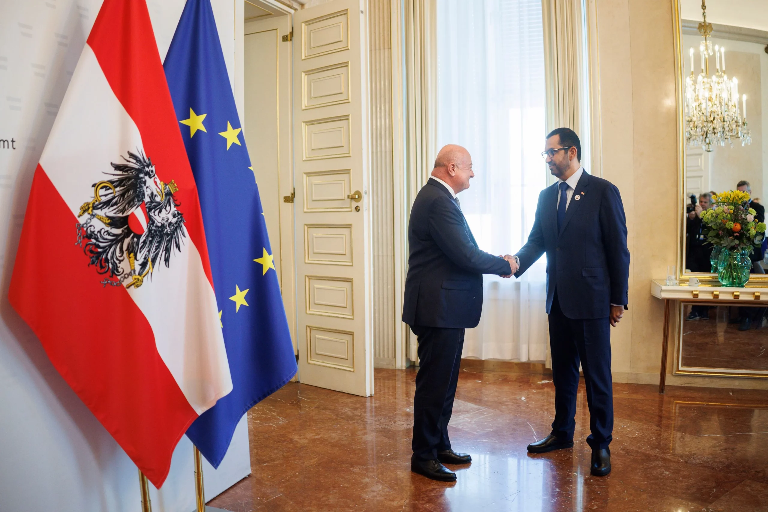 Empfang und Arbeitsgespräch im Bundeskanzleramt: Kanzler Christian Stocker und Minister Al Jaber. Foto: Andy Wenzel
