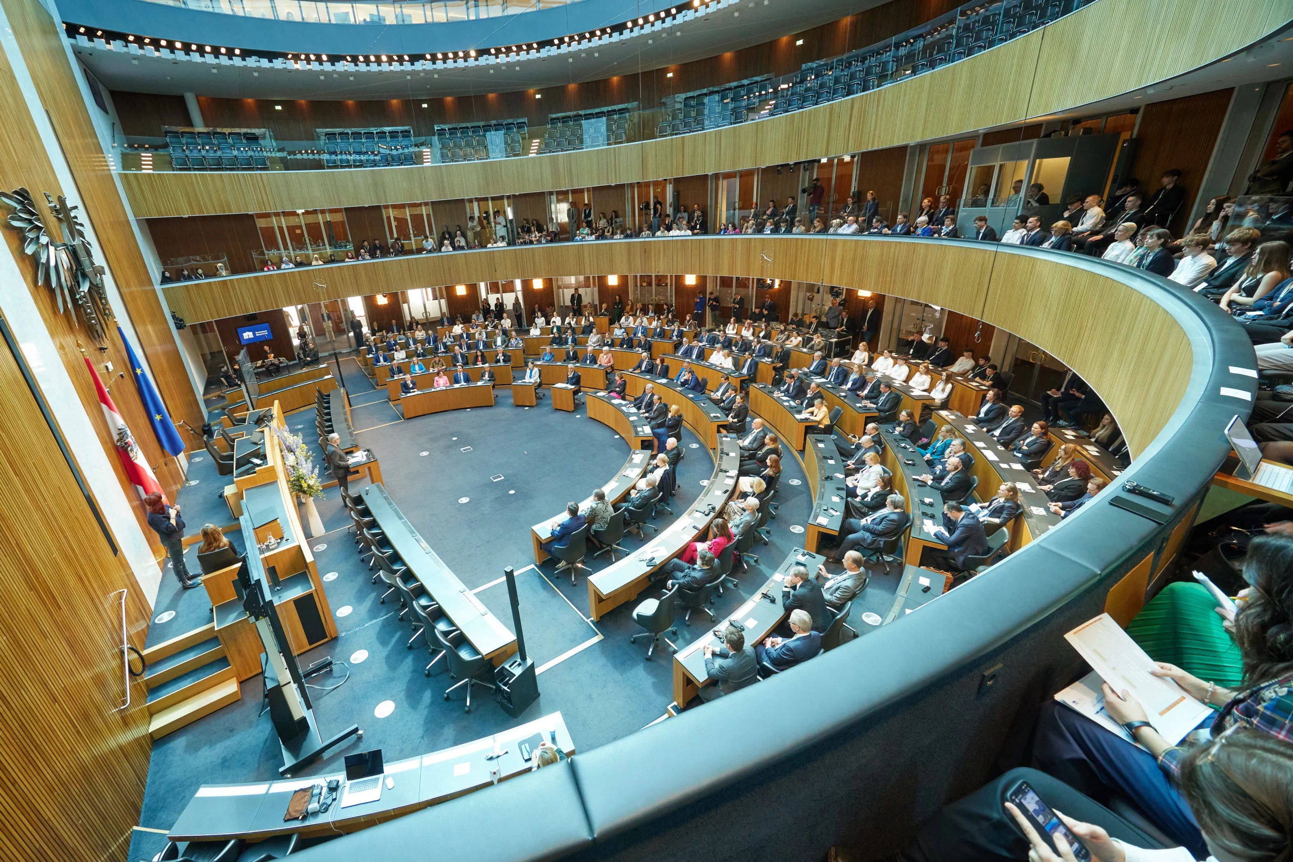 Festakt zum Europatag im Parlament in Wien: Kommissar Magnus Brunner zeigt Chancen für Wachstum auf. Foto: Thomas Topf