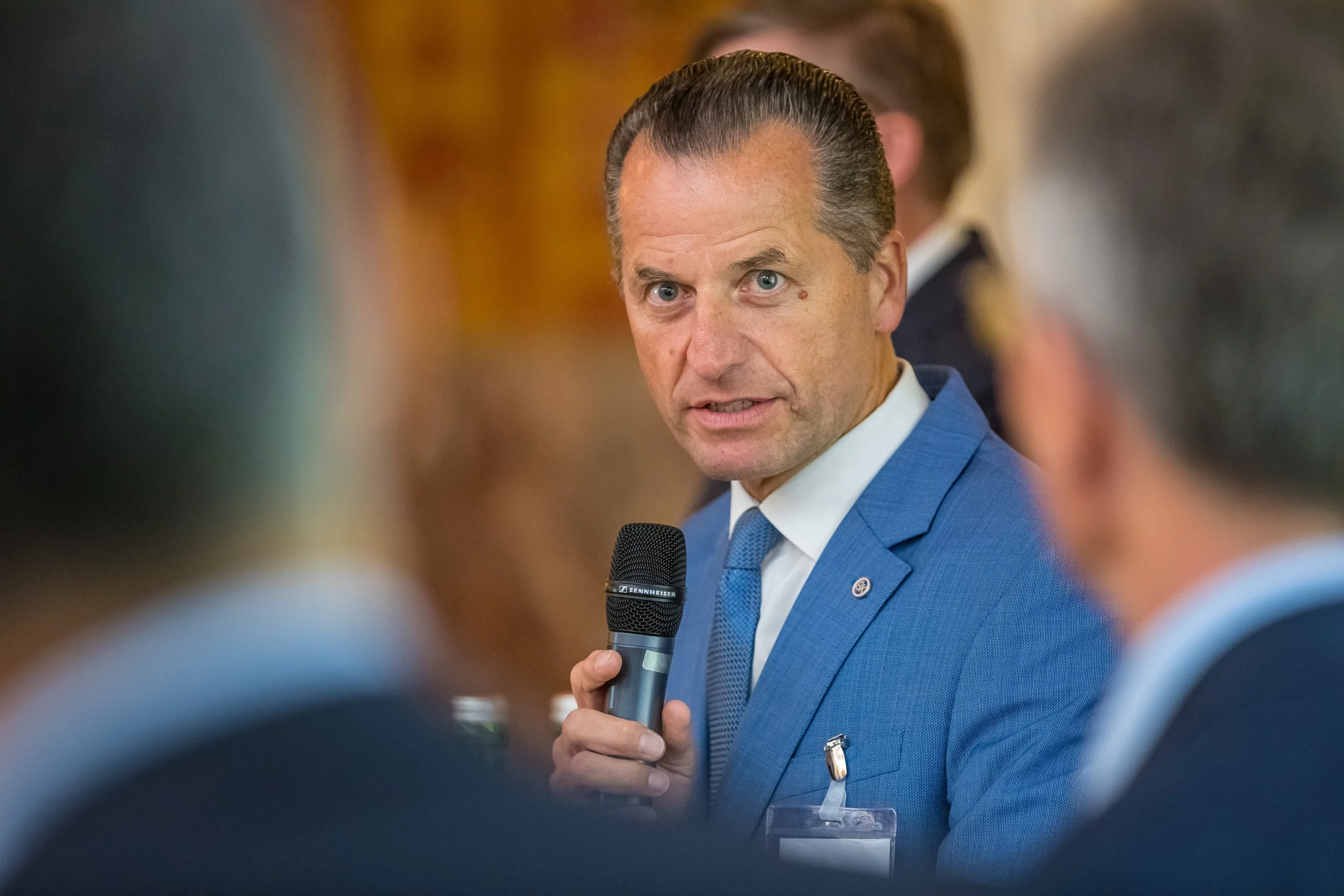 Gerald Tatzgern: Der Leiter der Taskforce erläutert Ermittlungen gegen Sozialleistungsbetrug. Foto: BMI / Gerd Pacher