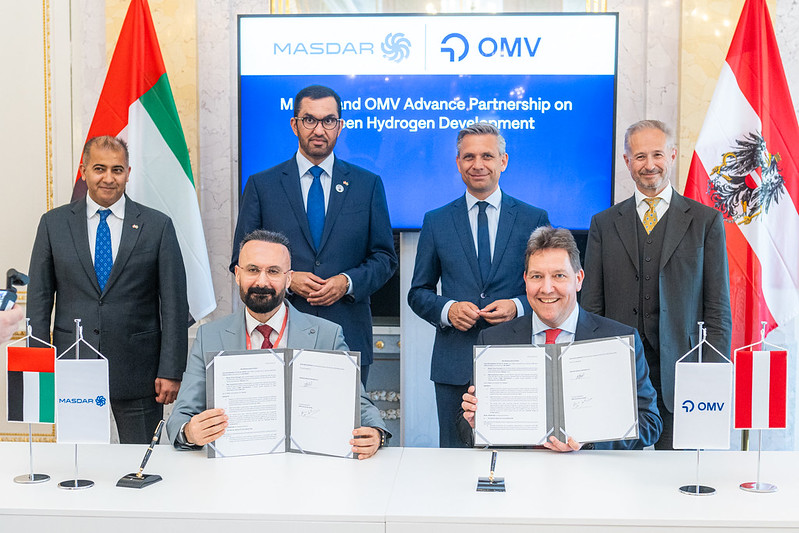 Vertiefen die wirtschaftliche Partnerschaft. Österreich und die VAE. Foto: BMWET/Holey