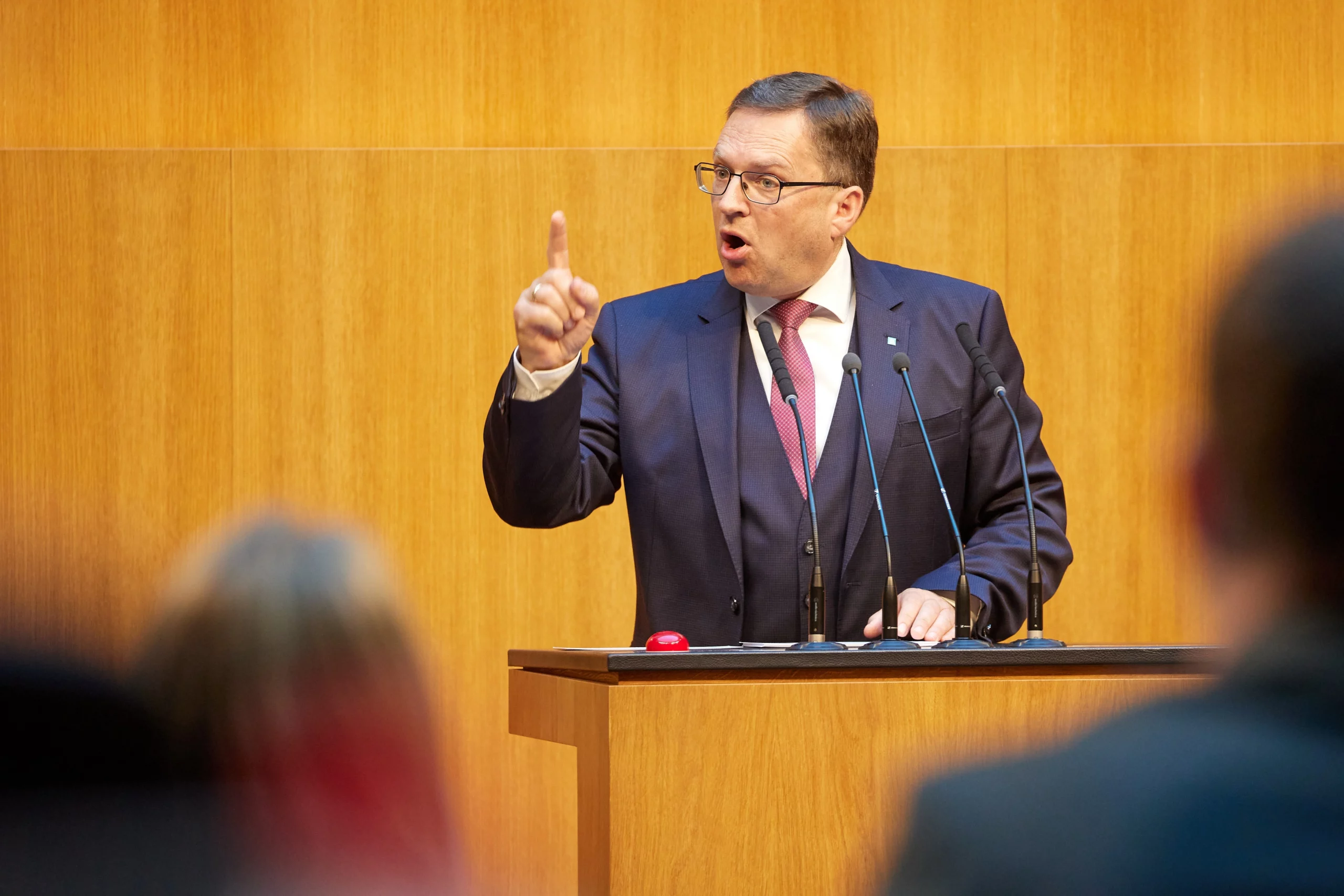 ÖVP-Klubobmann August Wöginger: Wir übernehmen Verantwortung. FPÖ betreibt Populismus. Foto (Archiv) Thomas Topf