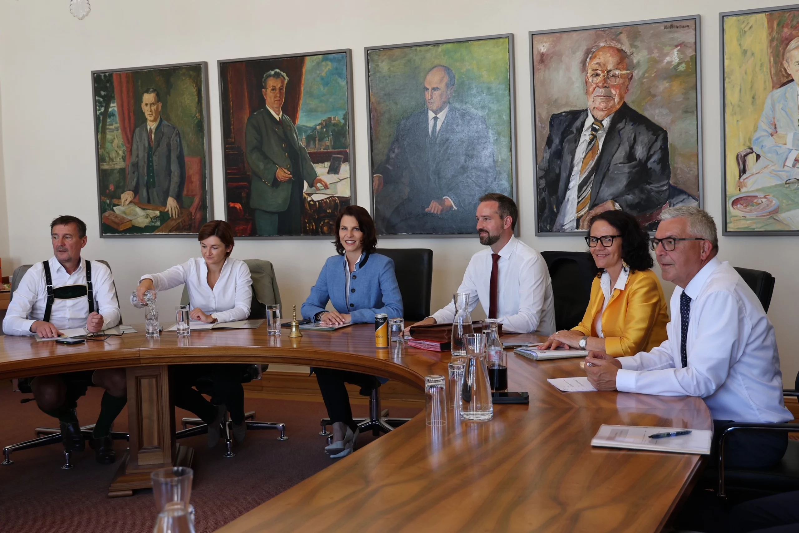 Erste Regierungssitzung mit Stellvertretern Stefan Schnöll (ÖVP) und Marlene Svazek (FPÖ)