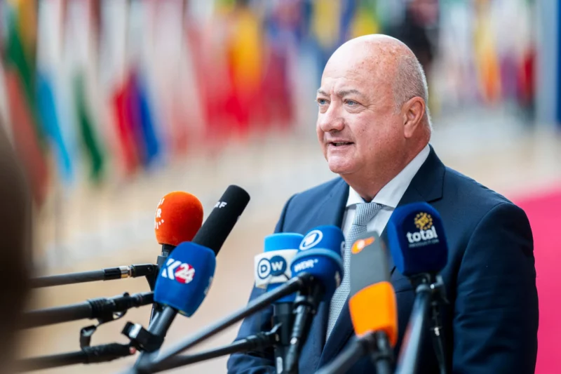 Wie mehrere Medien berichten und vom Kanzleramt gegenüber Zur-Sache bestätigt wurde, spricht sich Bundeskanzler Christian Stocker gegen eine Anhebung des Pensionsalters aus. Foto: BKA/Florian Schrötter