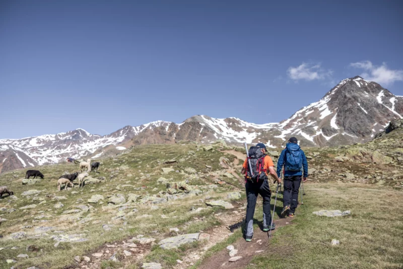 Österreich verfügt über 50.000km Wanderwege. 15 Millionen Euro werden nun zur Instandhaltung alpiner Infrastruktur in den kommenden zwei Jahren zur Verfügung gestellt. Foto: Ötztal Tourismus