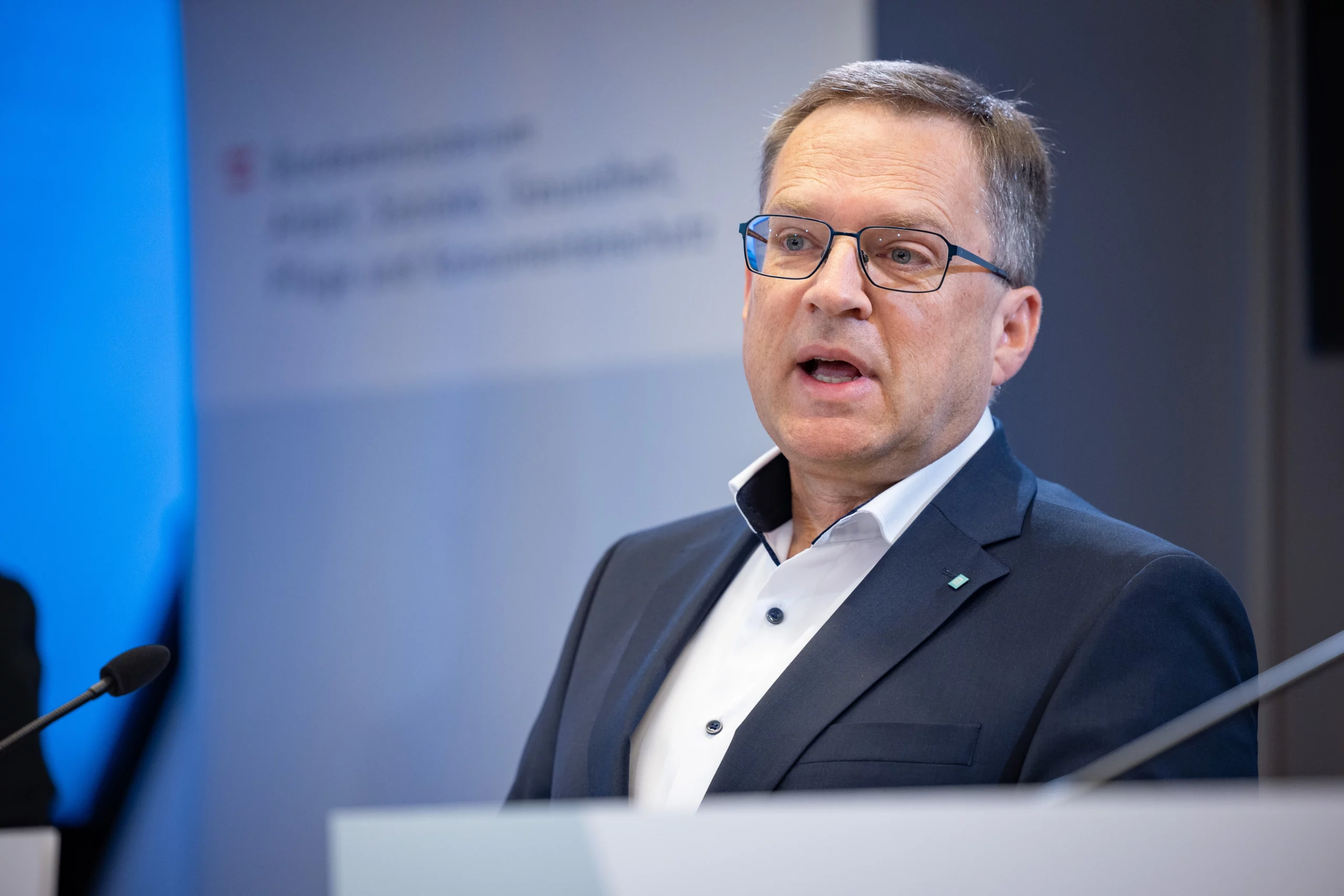 August Wöginger: Bekennt sich zur Verantwortungsübernahme, bedauert - unbeabsichtigt - eingetretenen Folgen