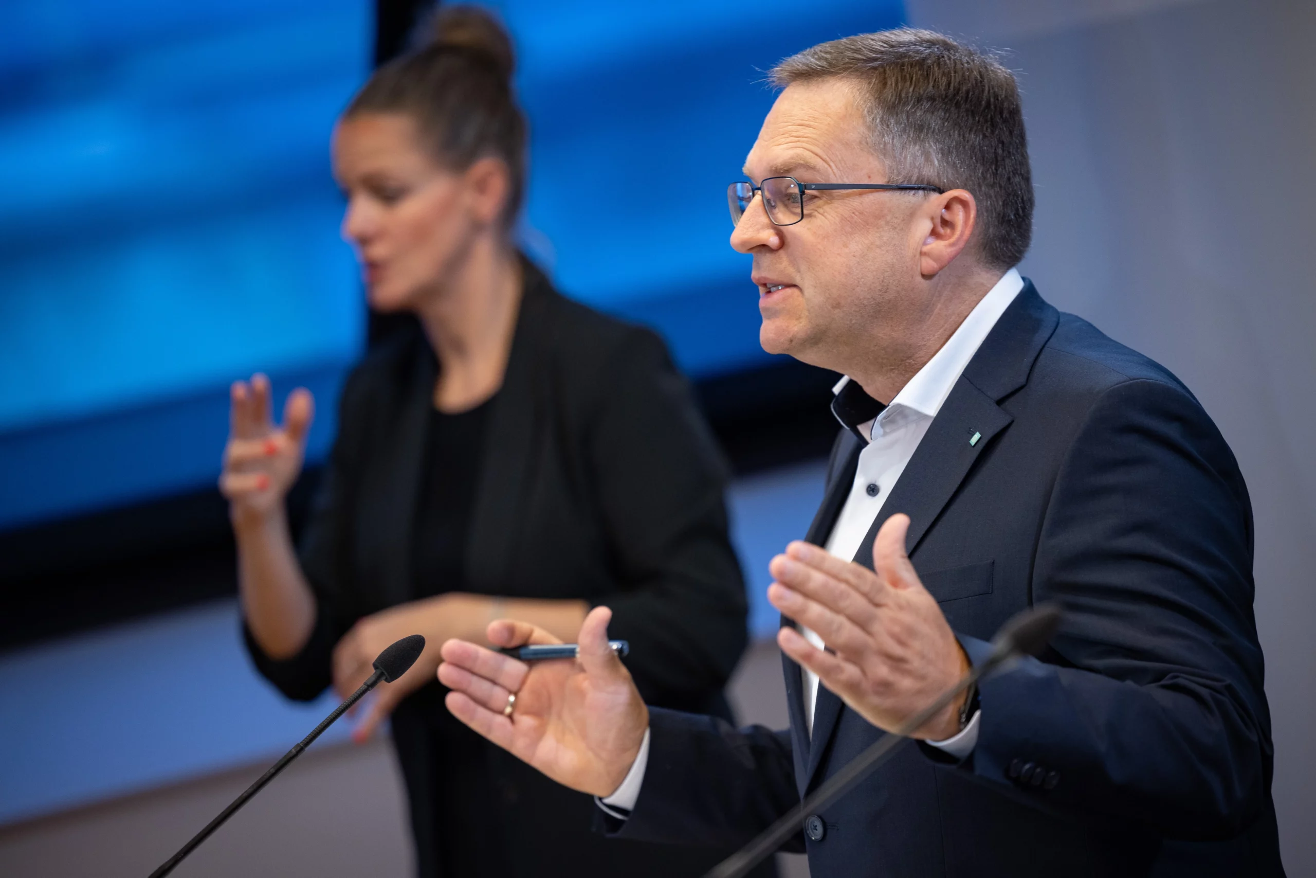 Begrüßt "Aktion 55+": ÖVP-Sozialsprecher und Klubobmann August Wöginger. Foto: Jakob Glaser