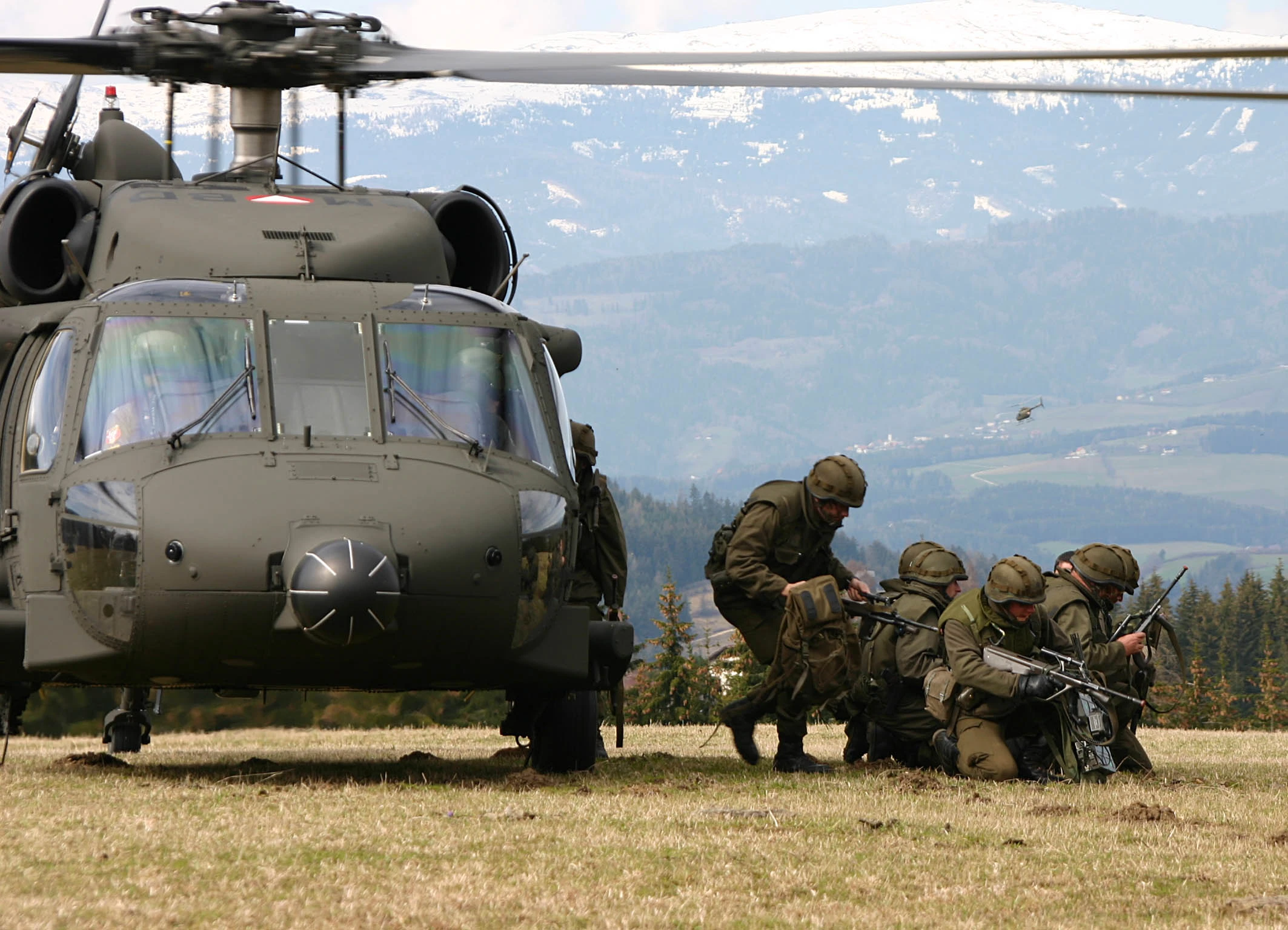Das Heer investiert, auch in die Infrastruktur für die Hubschrauber, konkret in Langenlebarn. Foto: Bundesheer