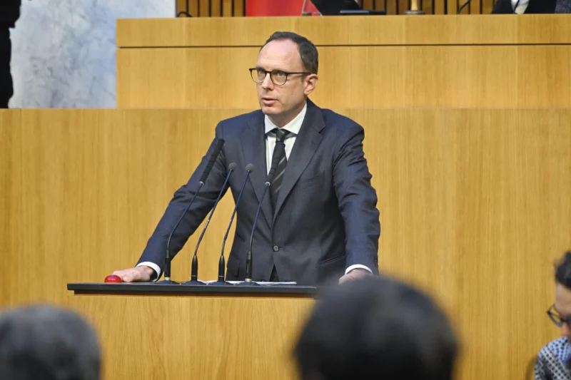 „Die Erhöhung des Investitionsfreibetrags schafft sofort attraktive Rahmenbedingungen für gezielte Investitionen", NR-Abg. Andreas Ottenschläger. Foto: Parlamentsdirektion/Johannes Zinner